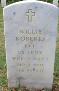 WILLIE ROBERTS grave marker